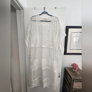 Soft Surroundings White Icon Ethereal Crochet Kaftan Size PS/PM